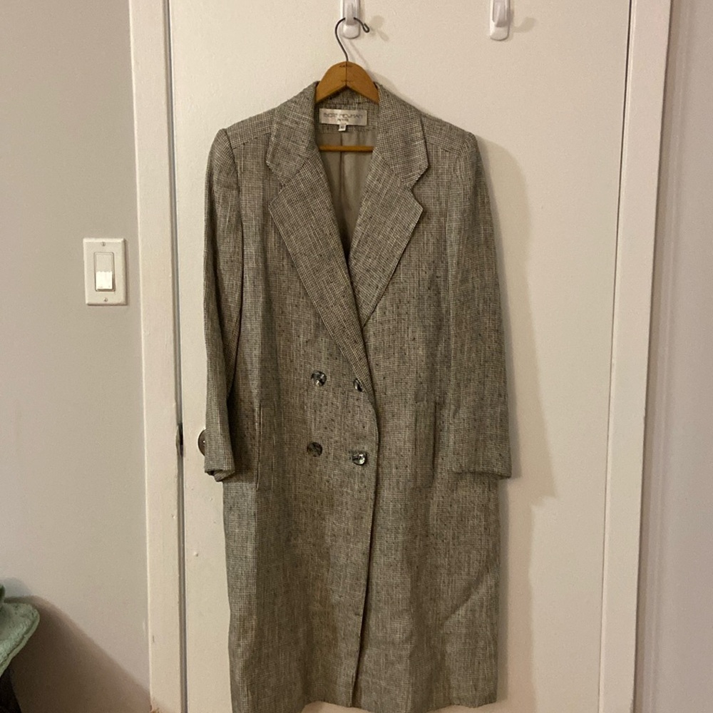 Bert Newman Ladies vintage coat. Size 10 petite
